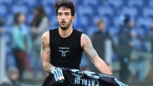 SS Lazio's Danilo Cataldi celebrates after scoring the 2-1 goal during the Italian Serie A soccer match between SS Lazio and Chievo Verona at the Olimpico stadium in Rome, Italy, 24 January 2016.  ANSA/ETTORE FERRARI