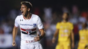 Jonathan Calleri of Brazil's Sao Paulo FC celebrates after scoring against Venezuela's Trujillanos during a Copa Libertadores soccer match in Sao Paulo, Brazil, Tuesday, April 5, 2016. (ANSA/AP Photo/Andre Penner)